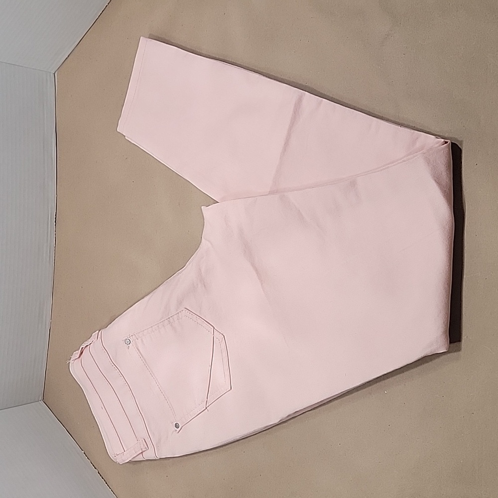 Blue Spice Light Pink. Size 5 High Rise Jeans, NWOT, Barbiecore
